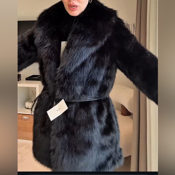 ZARA BLACK FAUX FUR COAT - Picture 10 of 16